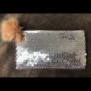 MAC Snowball Sequin Make-Up Bag NWOT